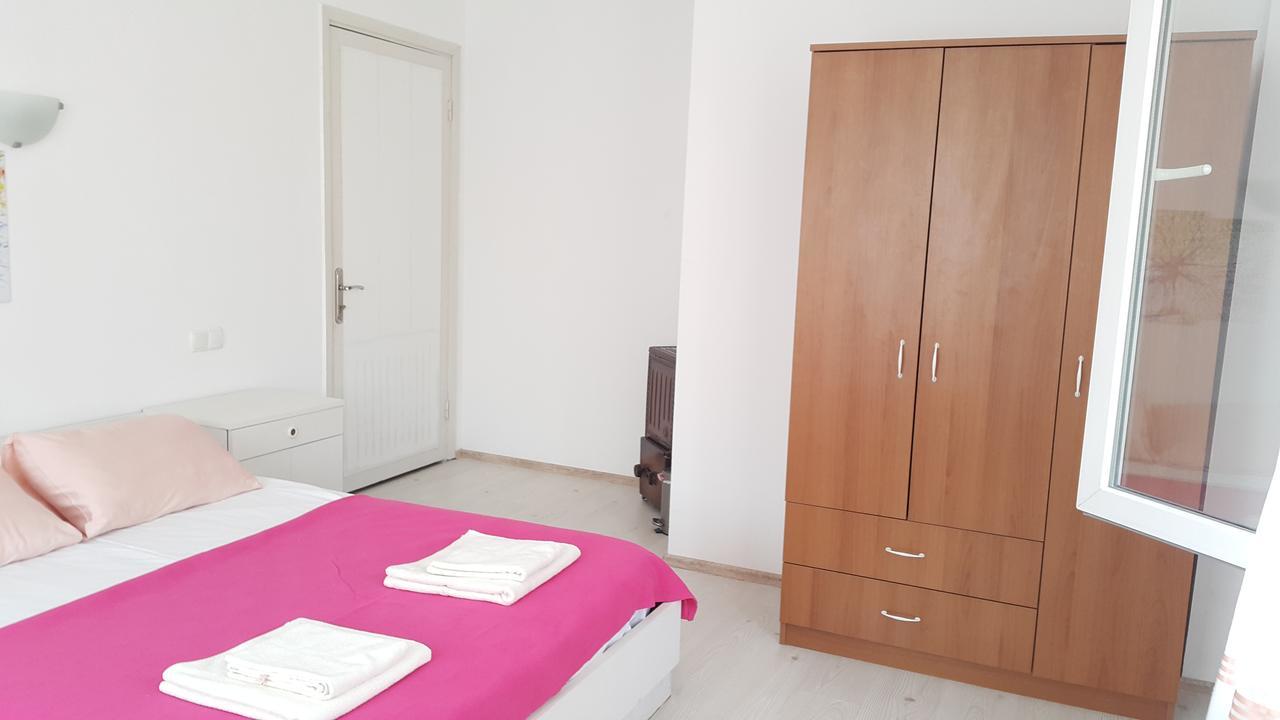 Ayvalik Pansiyon Luaran gambar
